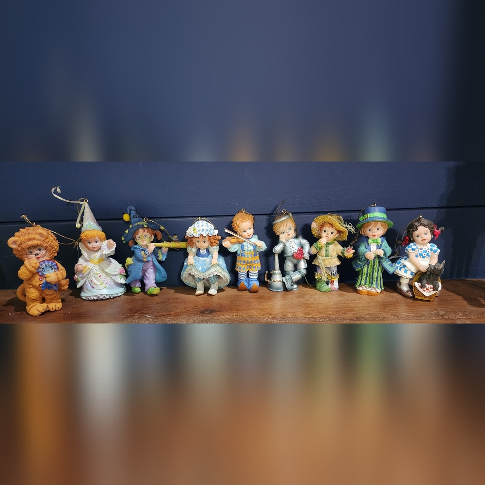 Heirloom wizard of ornaments